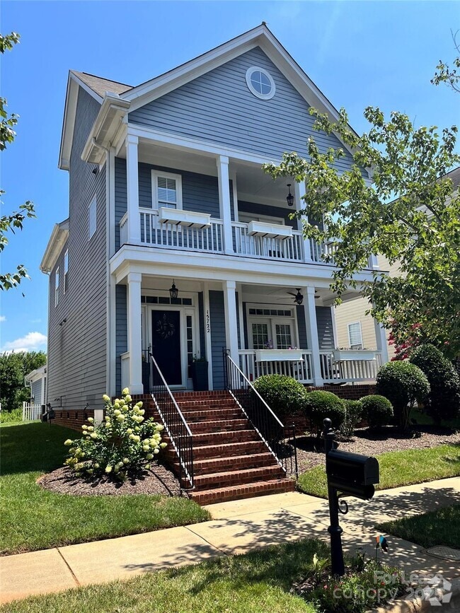Building Photo - 15722 Taviston St