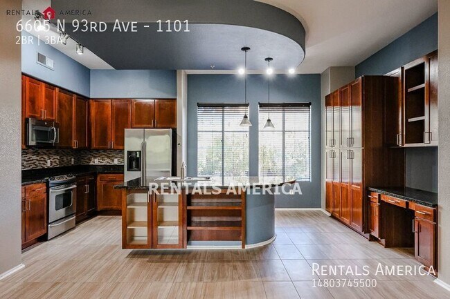 Building Photo - 6605 N 93rd Ave #1101
