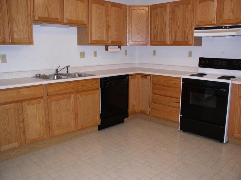 Primary Photo - 109 S. Main St., Reeseville, WI 53579