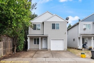 Building Photo - 12588 SE Ramona St