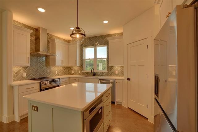 Building Photo - 302 Red Bird Ln