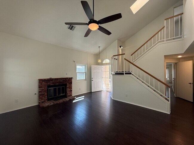 Foto del edificio - Lancaster 3 Bedroom + 2 Bathroom