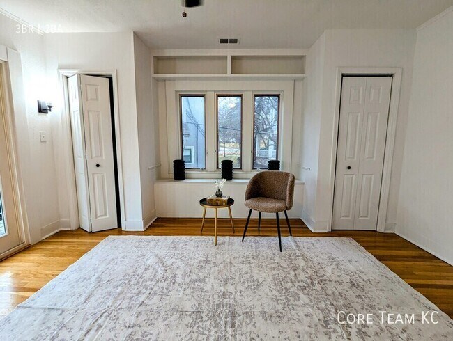 Foto del edificio - 1120 Ward Pkwy