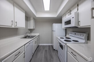 Interior Photo - The Bellevue Apartments
