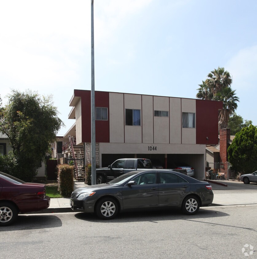 1044 Justin Ave, Glendale, CA 91201 Apartments in Glendale, CA