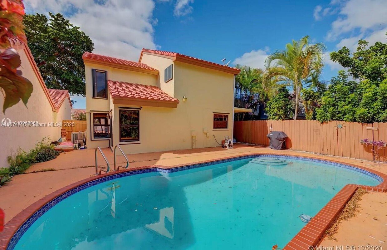 Foto principal - 9953 SW 147th Ct