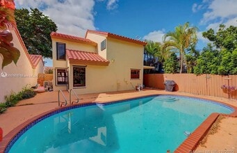 Building Photo - 9953 SW 147th Ct