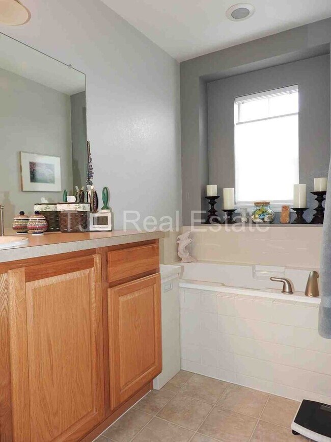 Foto del edificio - 8410 E 29th Ave