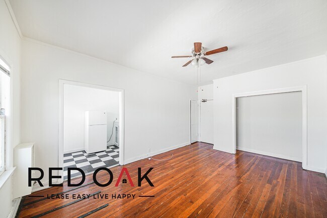 Foto del edificio - ~1 Month FREE~ Fantastic Studio with Large...