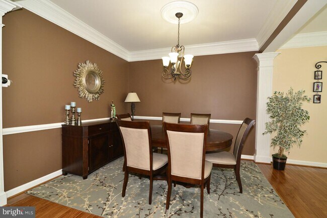 Foto del edificio - 21253 Park Grove Terrace