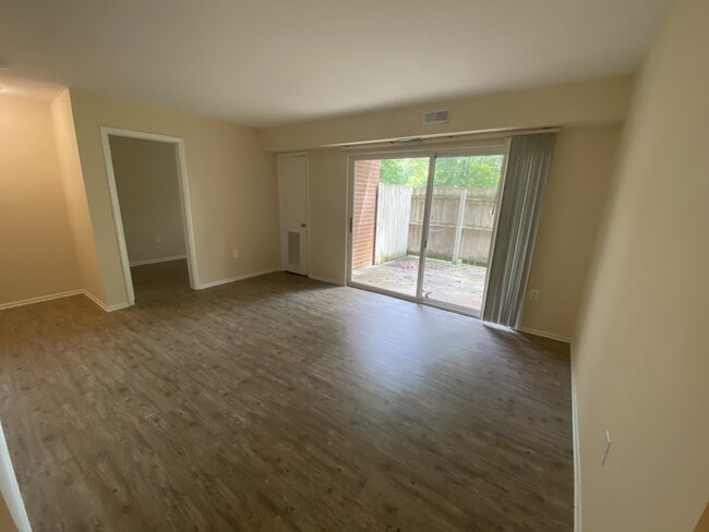 Living Room / Facing Den - Forestbrook Apartments