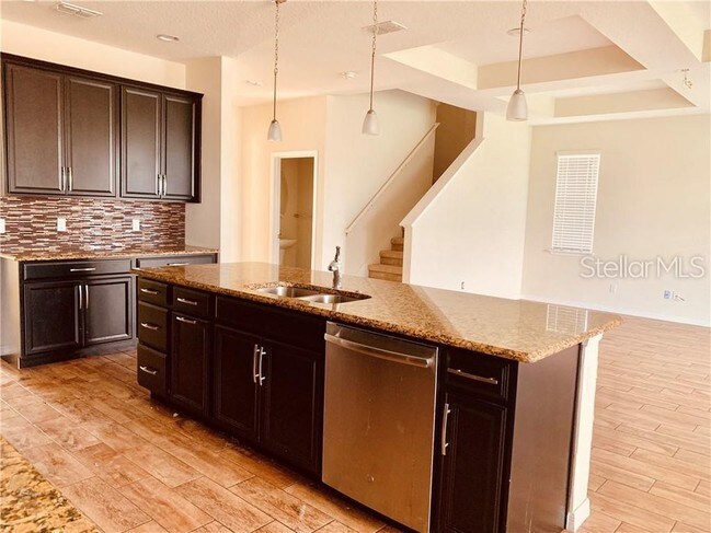 Building Photo - 13516 Lake Yale View Loop