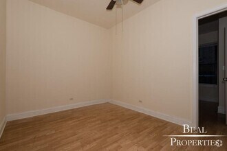 Building Photo - 4851 N Damen Ave