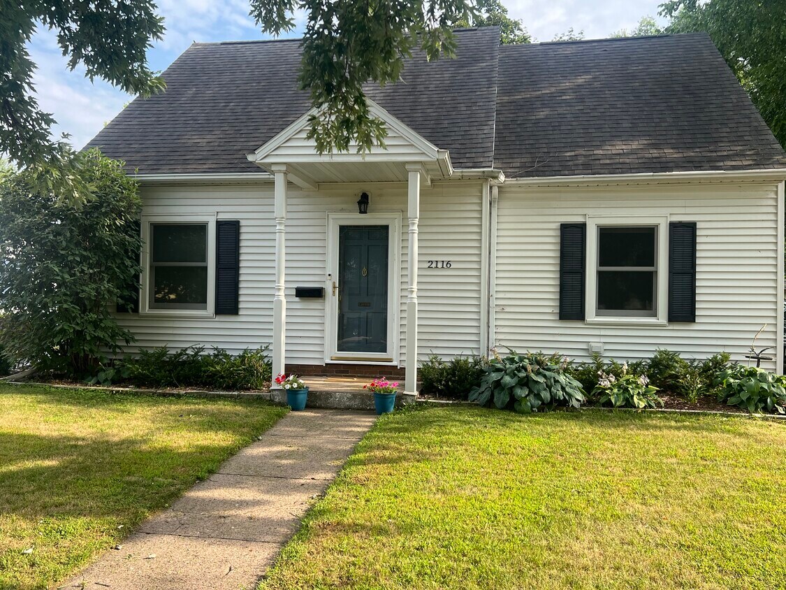 Foto principal - 2116 Vine St