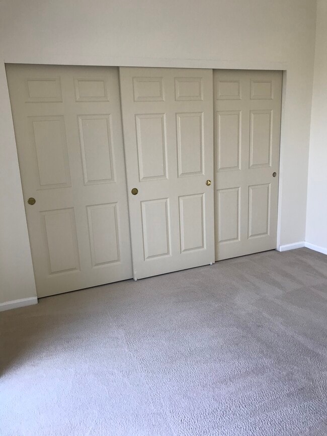 Building Photo - 260 Channing Way