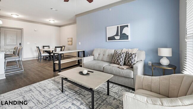 Foto del edificio - 4689 Mustang Pkwy