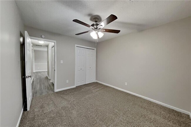 Foto del edificio - 4487 Wesley Way