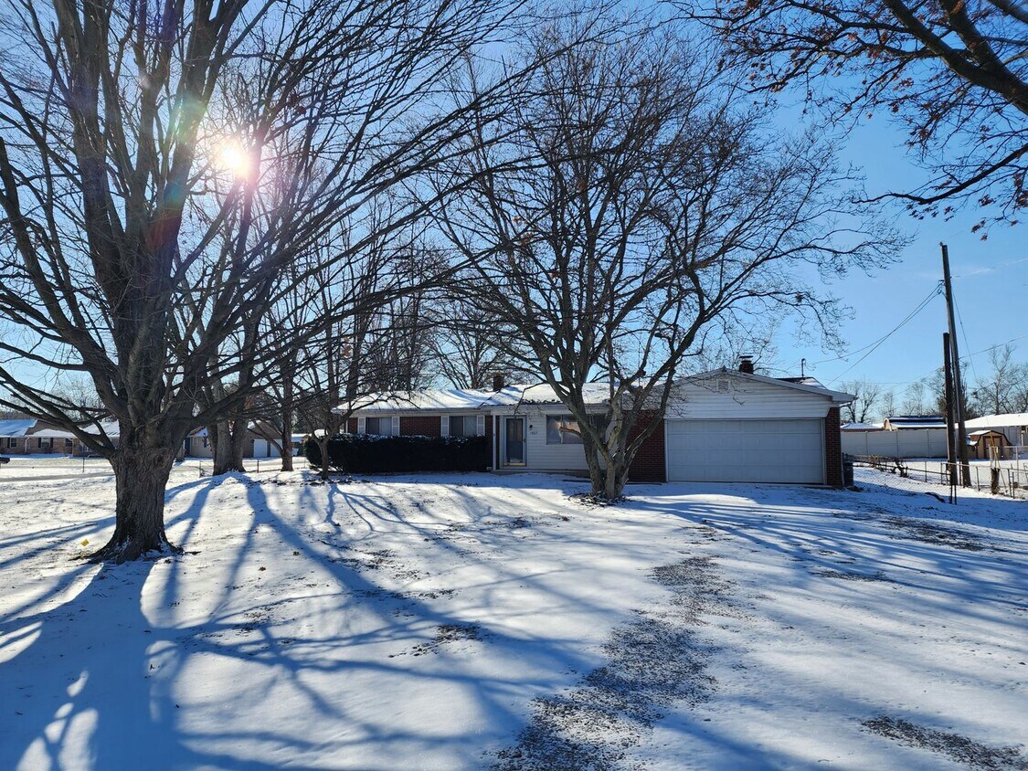 3 Bedroom Home on South Side House Rental in Terre Haute, IN