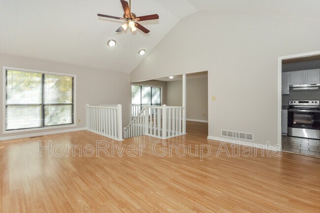 Building Photo - 3822 Nowlin Rd