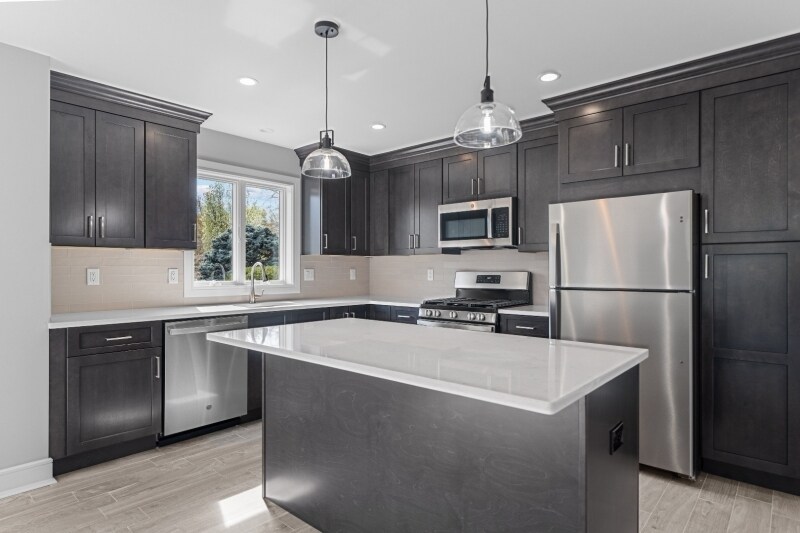 186 W Midland Ave Unit 2, Paramus, NJ 07652 Room for Rent in Paramus