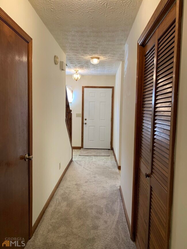 1105 Booth Ct SW, Marietta, GA 30008 Townhome Rentals in Marietta GA