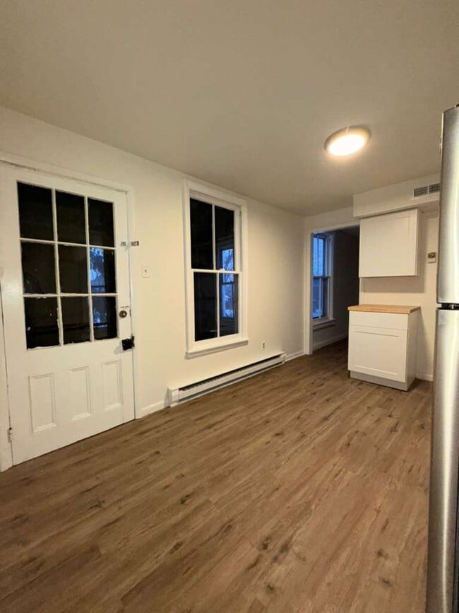 Building Photo - 18 Marvin Ave