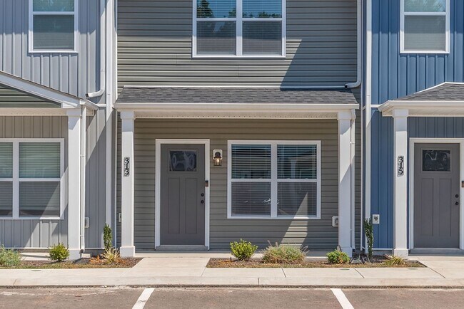 Foto del edificio - Pet Friendly Two Bedroom!