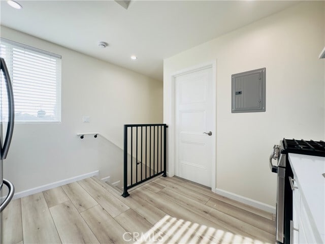 Foto del edificio - 8237 Jellico Ave