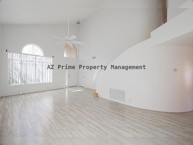 Foto del edificio - 2832 W Gail Dr