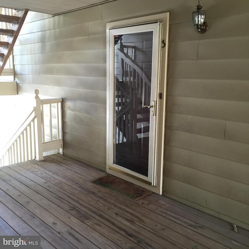 3804 Ridge Knoll Ct Unit 303A, Fairfax, VA 22033 Condo for Rent in