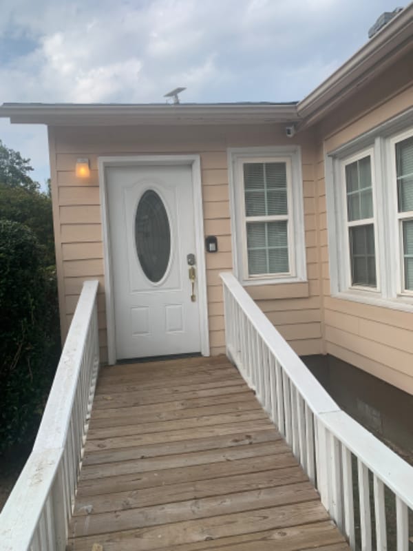 Photo - 173 Chappell Rd NW
