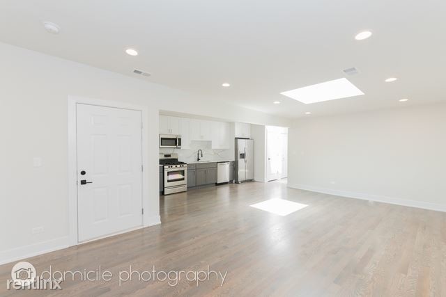 Building Photo - 834 N Wolcott Ave