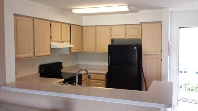 Foto del edificio - 14037 Fairway Island Dr