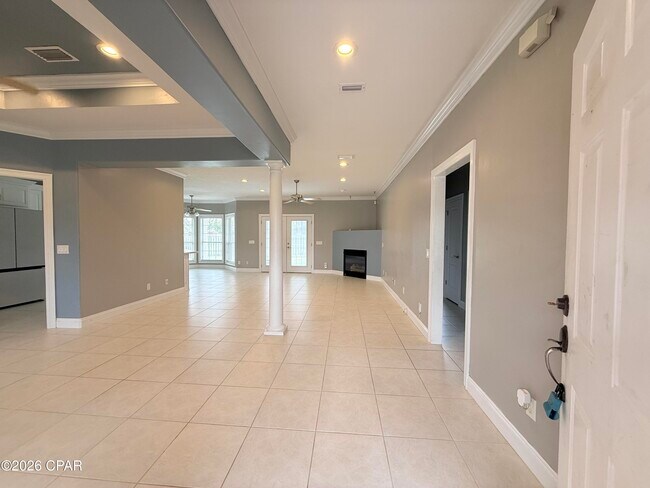 Foto del edificio - 3719 Bay Tree Rd