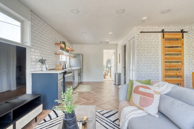 Foto del edificio - 5222 SE Holgate Blvd