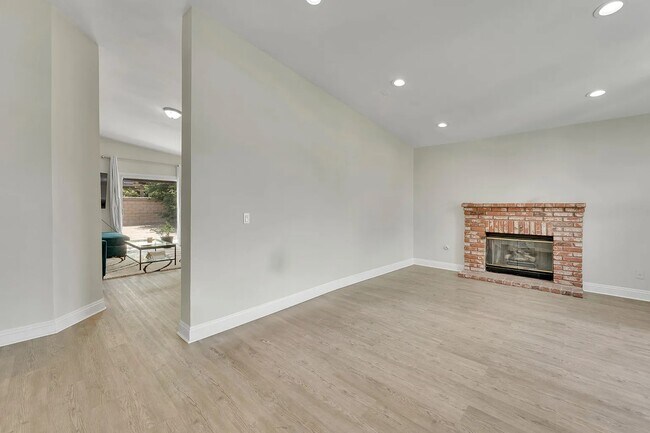 Foto del edificio - 43916 Silver Bow Rd