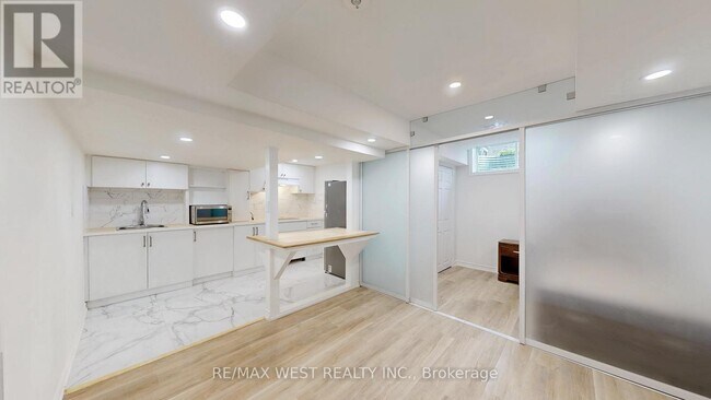 Photo du bâtiment - 197 Vantage Lp