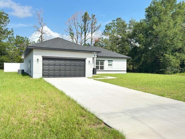 Building Photo - 13376 SW 49th Ave