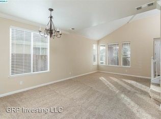Building Photo - 2205 Winchester Loop