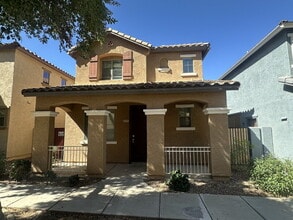 Building Photo - 3797 E Santa Fe Ln