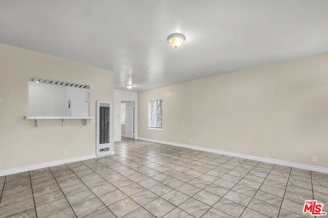 Foto del edificio - 522 E Kelso St