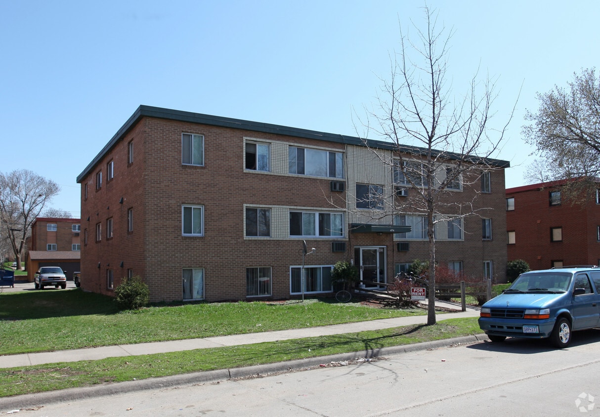 1823 Ulysses St NE, Minneapolis, MN 55418 Apartments in Minneapolis