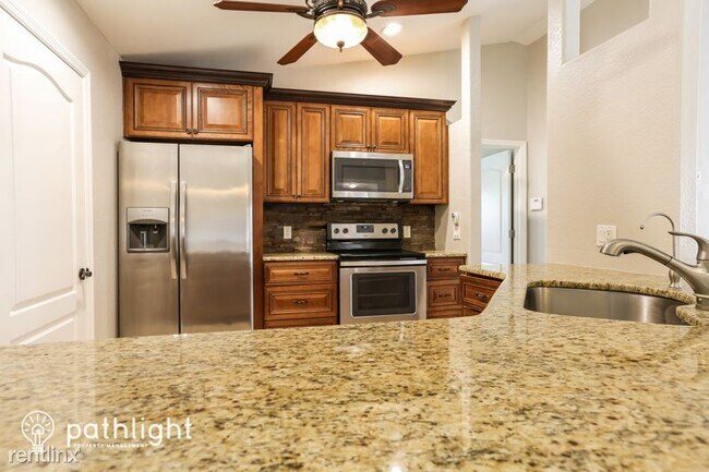 Foto del edificio - 3 br, 2 bath House - 4177 Shrimp Ln UNIT