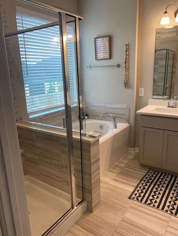 Foto del edificio - 2530 Manor Valley Ct