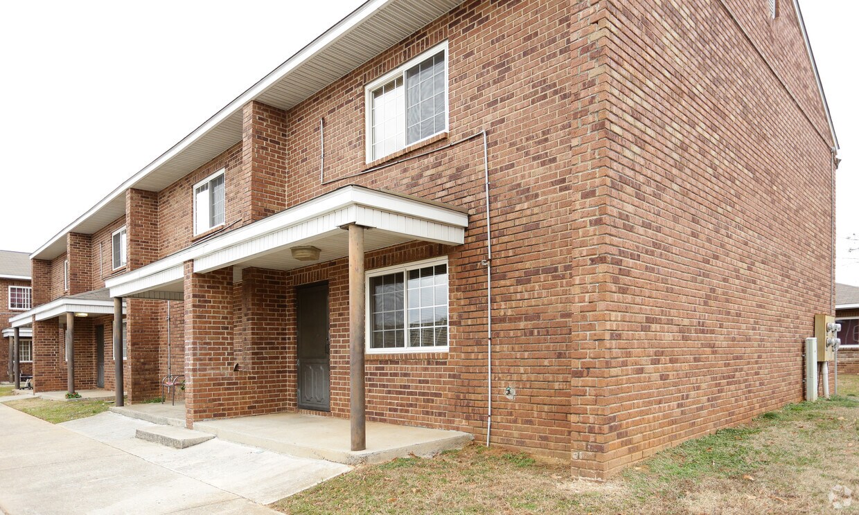 Foto principal - L.R. Patton Apartments