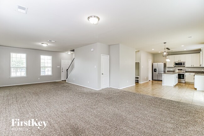Building Photo - 2209 Windsor Farms Dr