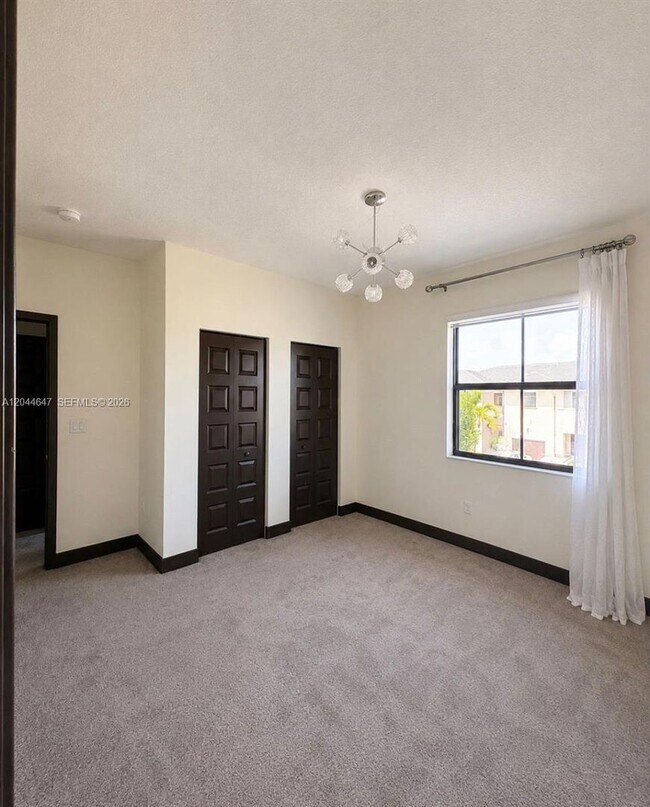 Building Photo - 15668 NW 91st Ct