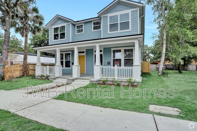 Building Photo - 715 Pippin St