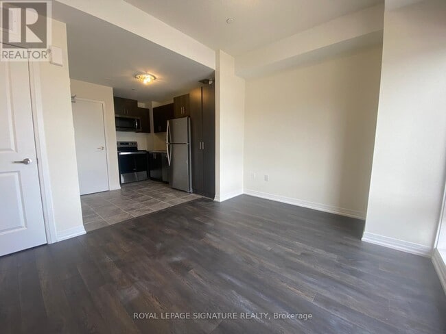 Building Photo - 10-10 Liben Wy