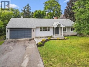 Building Photo - 120 Riverbank Dr